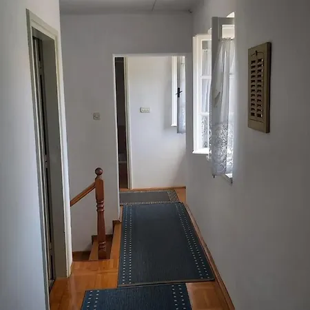 Apartments Tomas