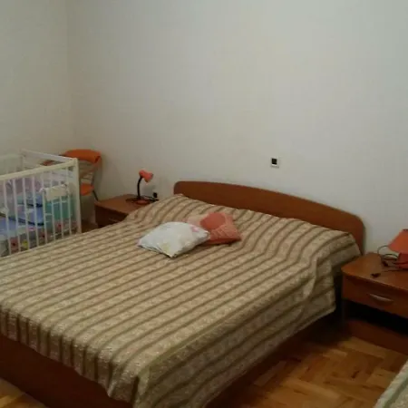 Apartment Apartments Tomas Ugljan