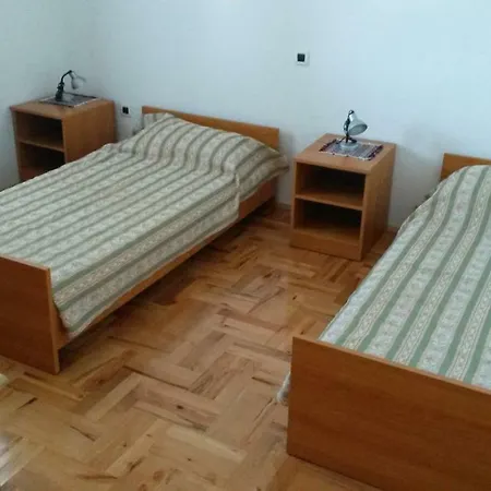Tomas Apartman